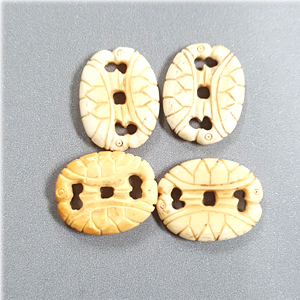 BONE TORTOISE 24X28MM IVORY (4PCS/BAG)